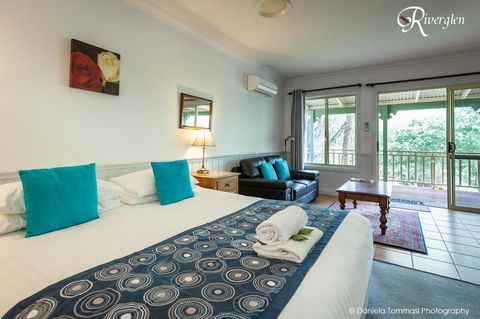 Riverglen Chalets - Accommodation Gladstone 40
