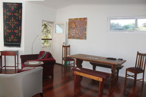 Lotti's House - Accommodation Gladstone 27
