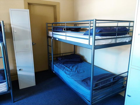Fremantle Beach Backpackers - Accommodation Gladstone 7