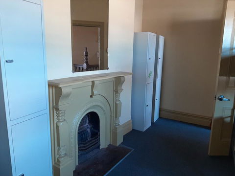 Fremantle Beach Backpackers - Accommodation Gladstone 28