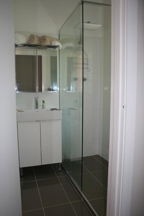 Kenata-Fairway Apartment Hotel - Accommodation Gladstone 11