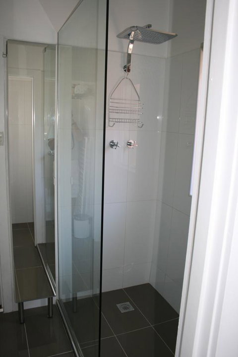 Kenata-Fairway Apartment Hotel - Accommodation Gladstone 2