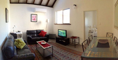 Kenata-Fairway Apartment Hotel - Accommodation Gladstone 25