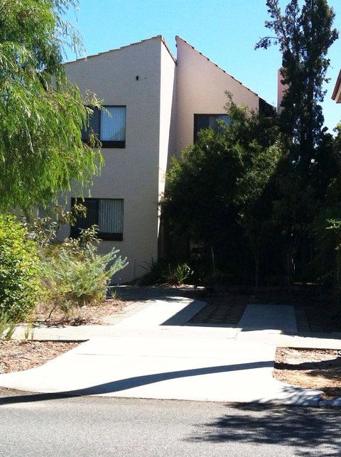Kenata-Fairway Apartment Hotel - Accommodation Gladstone 15