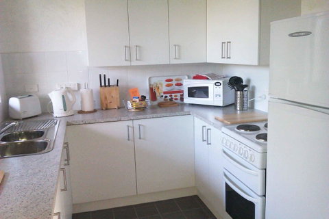 Kenata-Fairway Apartment Hotel - Accommodation Gladstone 24