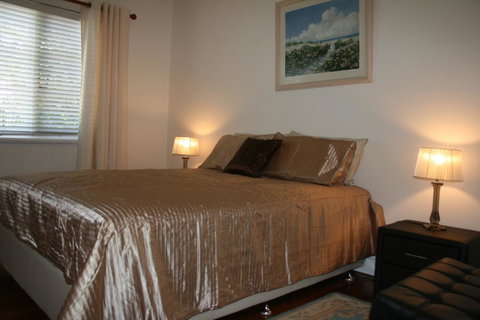 Kenata-Fairway Apartment Hotel - Accommodation Gladstone 12