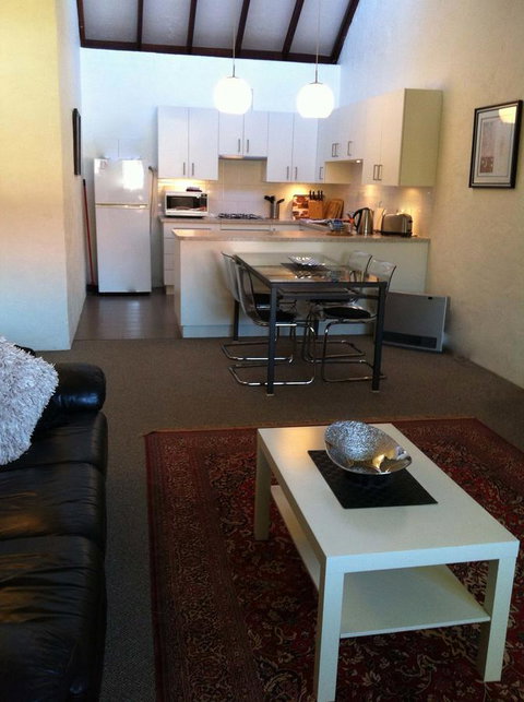 Kenata-Fairway Apartment Hotel - Accommodation Gladstone 28