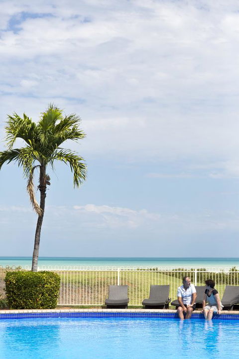 Moonlight Bay Suites - Accommodation Gladstone 4