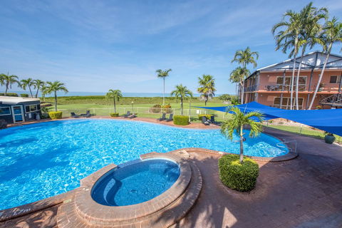 Moonlight Bay Suites - Accommodation Gladstone 0