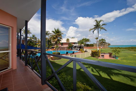 Moonlight Bay Suites - Accommodation Gladstone 10