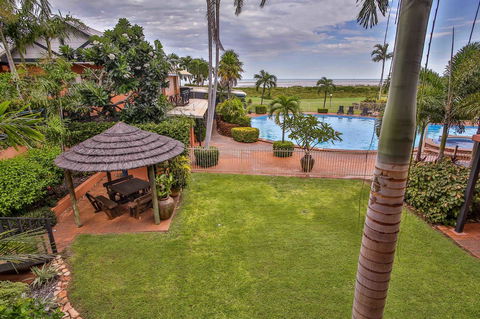 Moonlight Bay Suites - Accommodation Gladstone 13