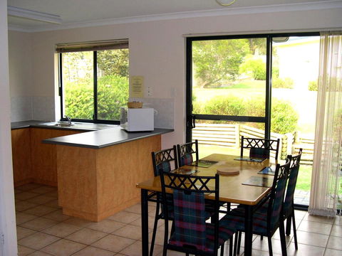Bayside Villas - Accommodation Gladstone 36