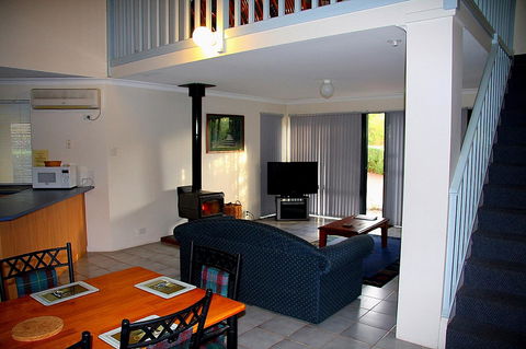 Bayside Villas - Accommodation Gladstone 26