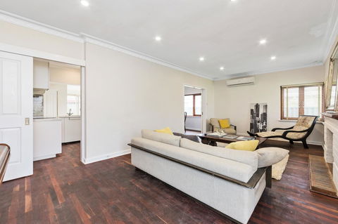 Inglewood Comfort - Accommodation Gladstone 19