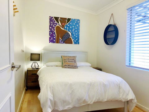 Inglewood Comfort - Accommodation Gladstone 1