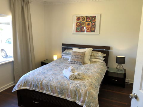 Inglewood Comfort - Accommodation Gladstone 6