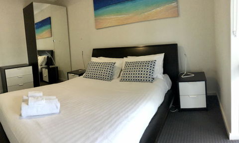West Beach Lagoon 218 - Outstanding Value! - Accommodation Gladstone 3