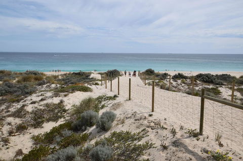 West Beach Lagoon 218 - Outstanding Value! - Accommodation Gladstone 25