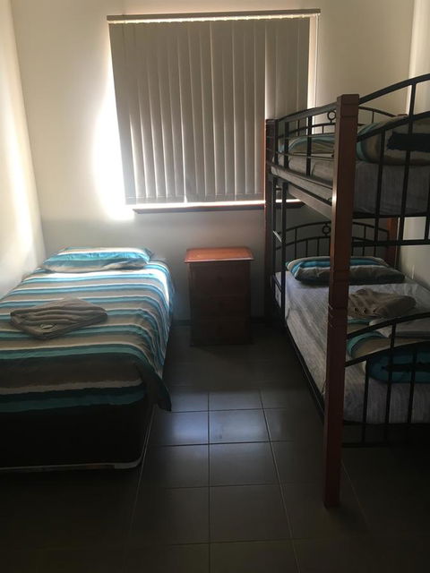 Peoples Park - Accommodation Gladstone 7