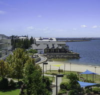 Luxury Suite Bunbury - Accommodation Gladstone