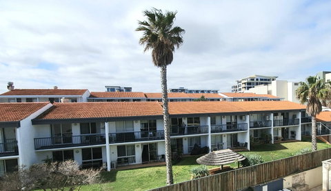 West Beach Lagoon 208 â€“ Great Value! - Accommodation Gladstone 22