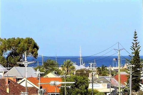 Fremantle Heritage Home For You To Enjoy! - Accommodation Gladstone 1