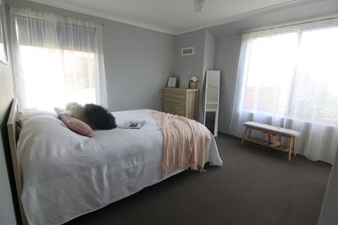 Stableford Cottage Holiday Home Dunsborough - Accommodation Gladstone 37