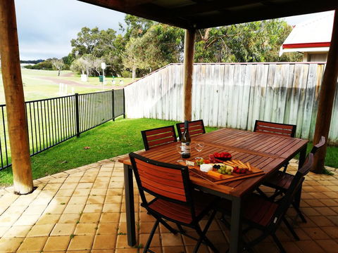 Stableford Cottage Holiday Home Dunsborough - Accommodation Gladstone 11