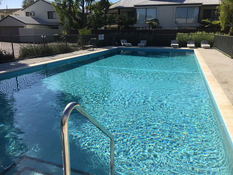 Geographe Bay Apartment - Accommodation Gladstone 9