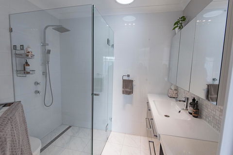Mindarie Retreat - Accommodation Gladstone 7