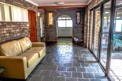 Geraldton Holliday Villas - Accommodation Gladstone 9