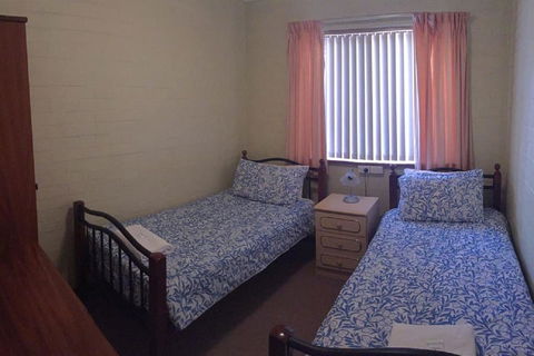 Geraldton Holliday Villas - Accommodation Gladstone 6