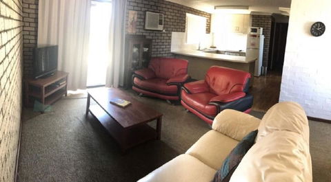 Geraldton Holliday Villas - Accommodation Gladstone 15