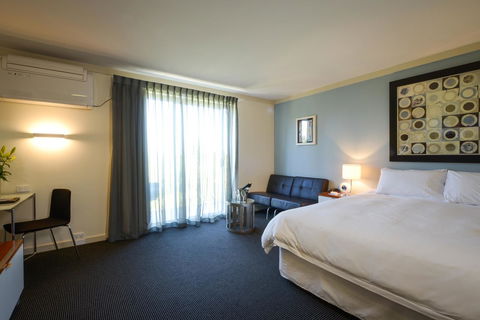 Sullivans Hotel - Accommodation Gladstone 18