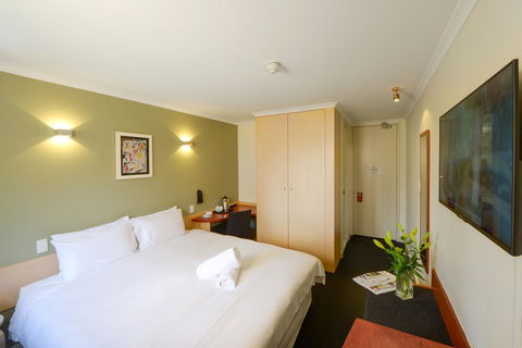 Sullivans Hotel - Accommodation Gladstone 14
