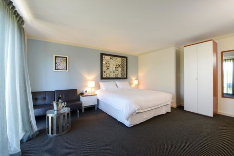 Sullivans Hotel - Accommodation Gladstone 19