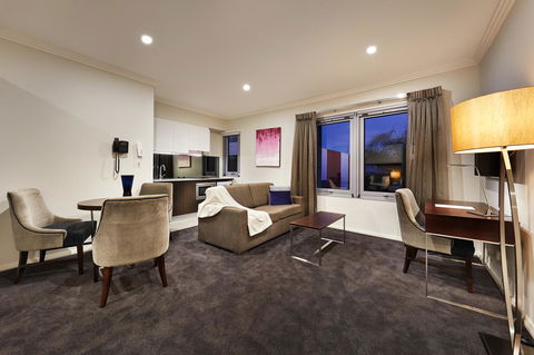 Attika Hotel - Accommodation Gladstone 14