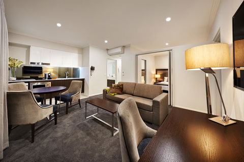 Attika Hotel - Accommodation Gladstone 7