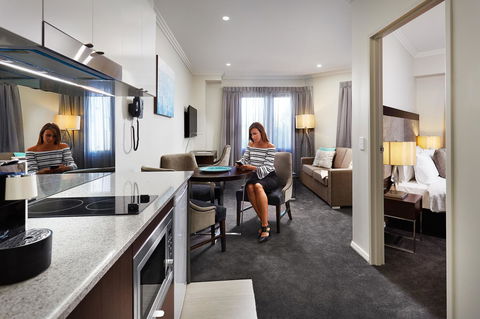 Attika Hotel - Accommodation Gladstone 16