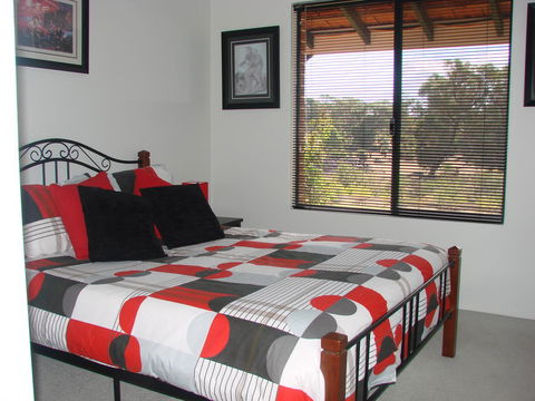 Seatrees Accommodation - Accommodation Gladstone 9