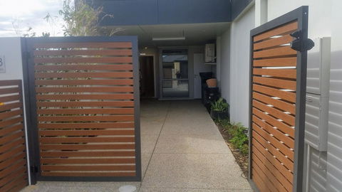 Mandurah Beach Front Apartment - Accommodation Gladstone 19