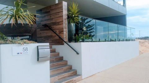 Mandurah Beach Front Apartment - Accommodation Gladstone 5