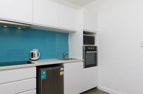 Sunset Place Apartments - Accommodation Gladstone 16