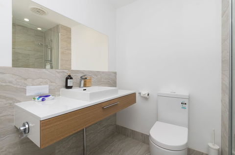 Sunset Place Apartments - Accommodation Gladstone 23
