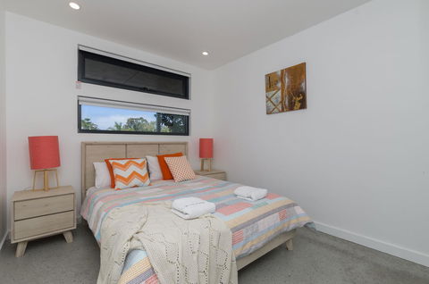 Sunset Place Apartments - Accommodation Gladstone 10