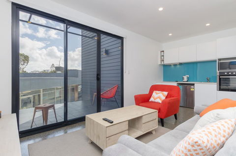 Sunset Place Apartments - Accommodation Gladstone 13