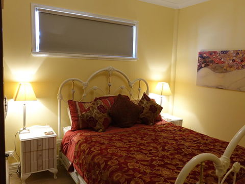 The Blacksmiths Cottage - Accommodation Gladstone 24