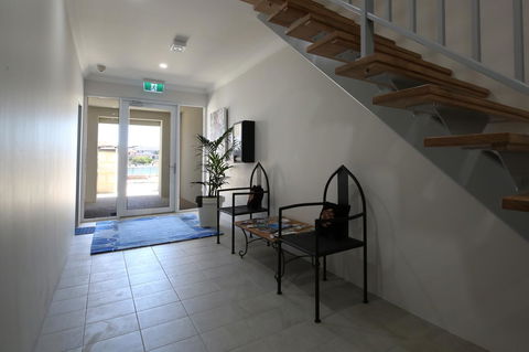 Studio Style Mindarie Marina - Accommodation Gladstone 13