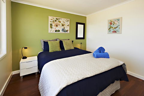 Albany Harbourside Apartments And Houses - Accommodation Gladstone 31