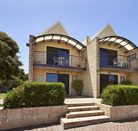 Albany Harbourside Apartments And Houses - Accommodation Gladstone